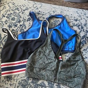 Set of 3 sports bras